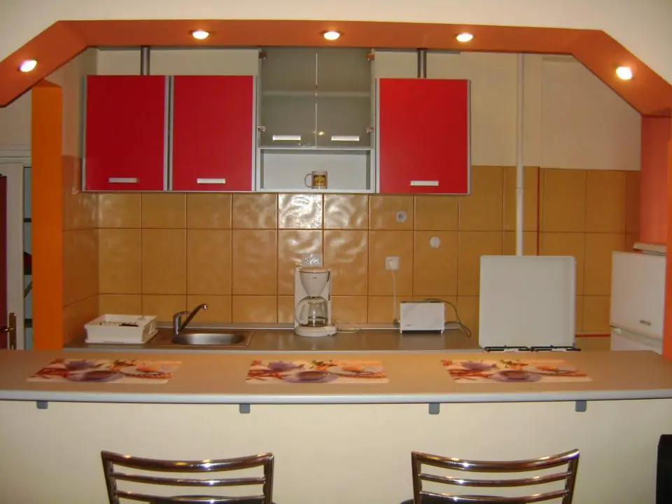 Vind apartament 2 camere  img 2